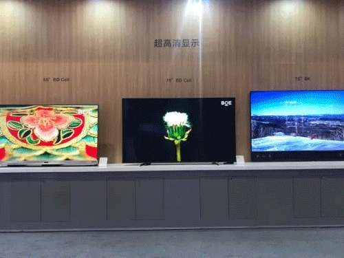 LED顯示屏精雕機(jī)廣泛應(yīng)用于LED/OLED/LCD液晶顯示屏等精密加工